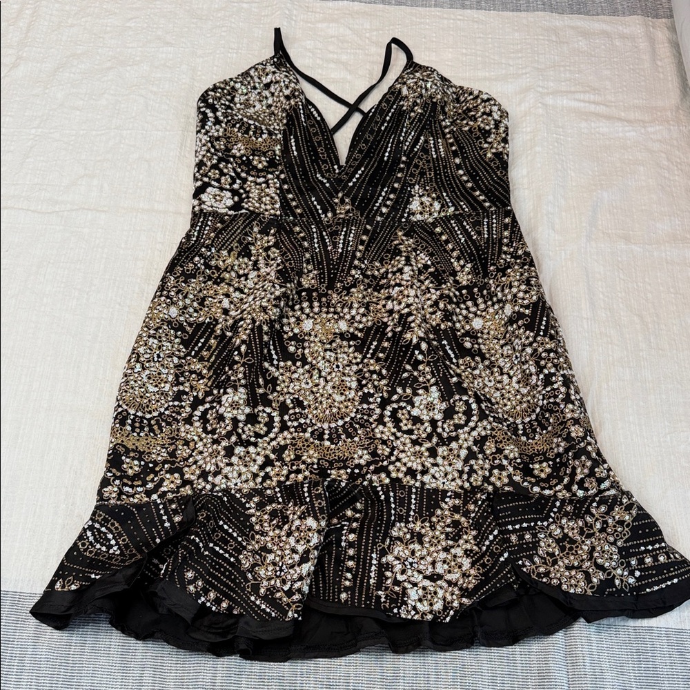 Hello Molly Grande central Beaded Black and Gold Embellished Party Dress medium
